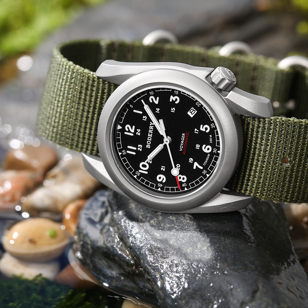 BODERRY - VOYAGER - Titanium Automatic Field Watch | Black/ArmyGreen